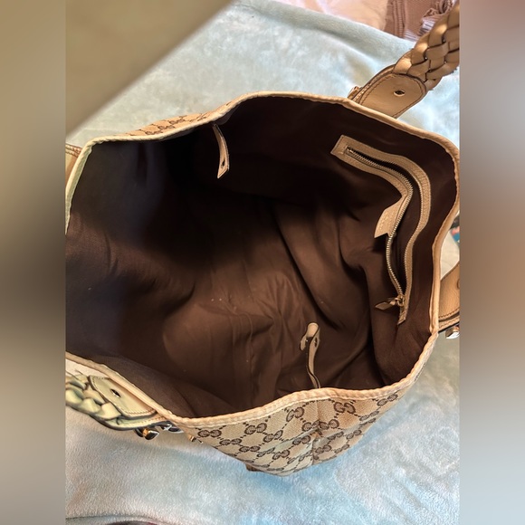 Gucci Pelham - Picture 4 of 10